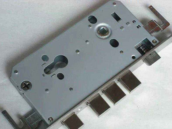 连云港24小时上门开锁公司